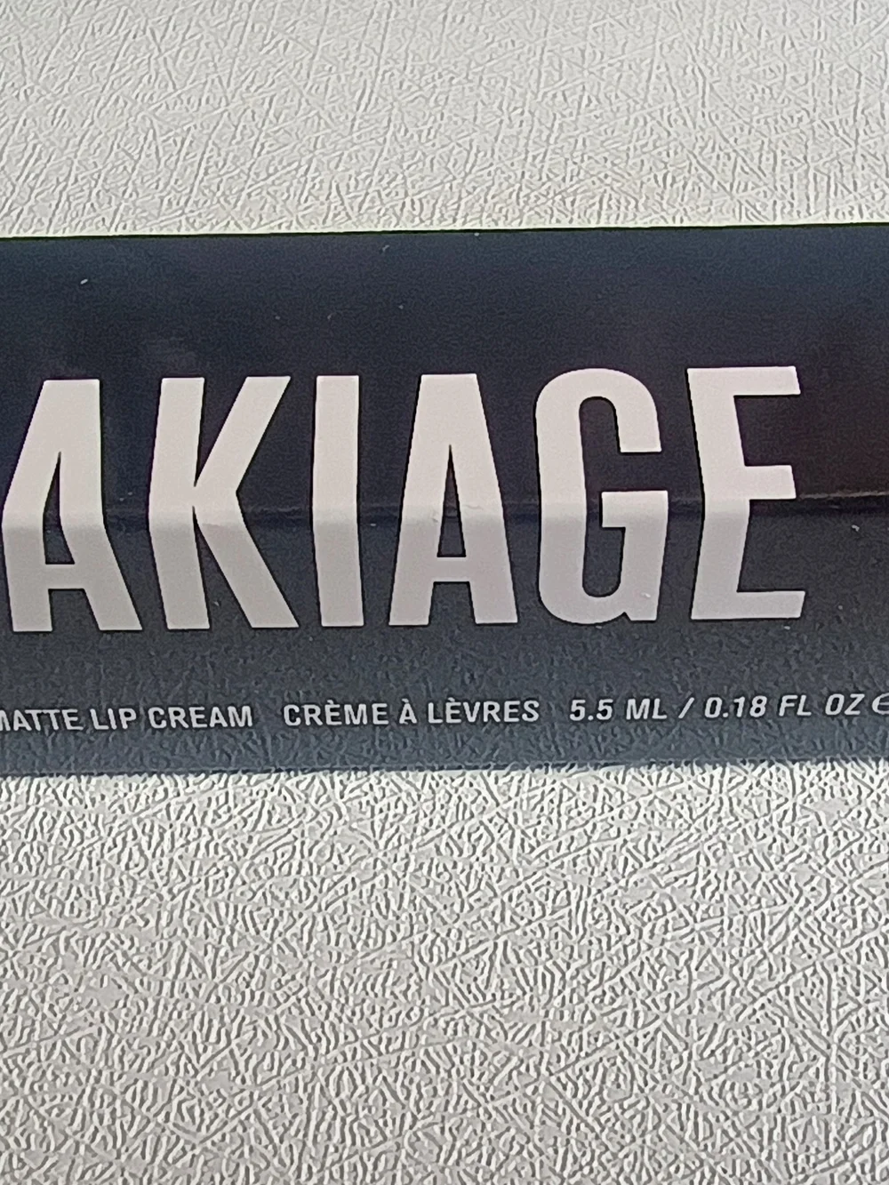 Authentic IL Makiage Infinity Lip Cream Matte Royal #405 New